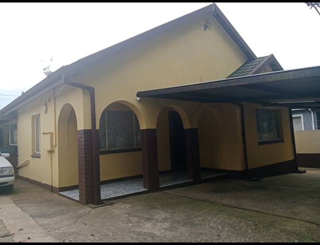 4 BEDROOM HOUSE FOR SALE IN RAISETHORPE